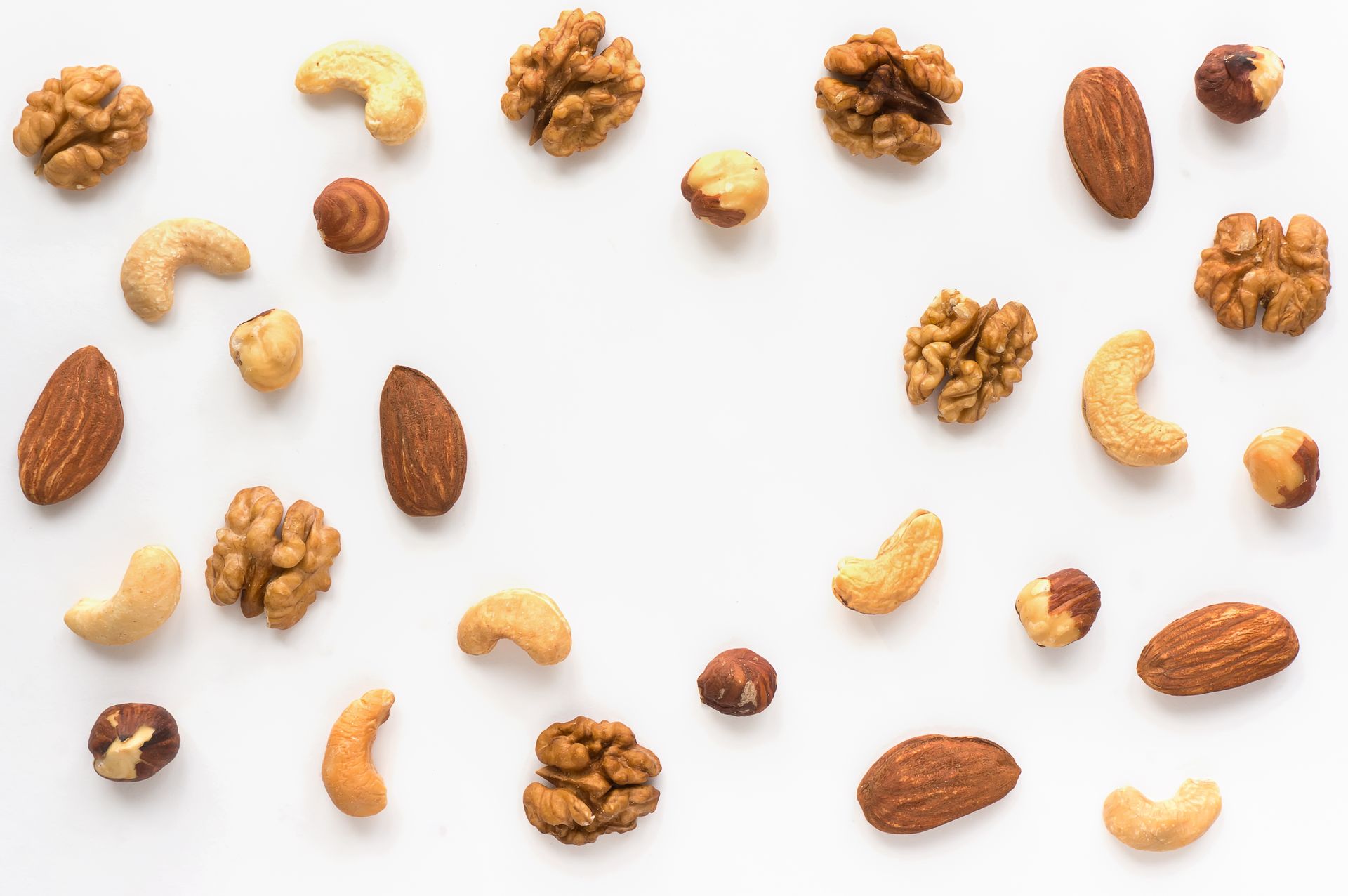 Noix, amandes et noisettes sélectionnées par SALTZ