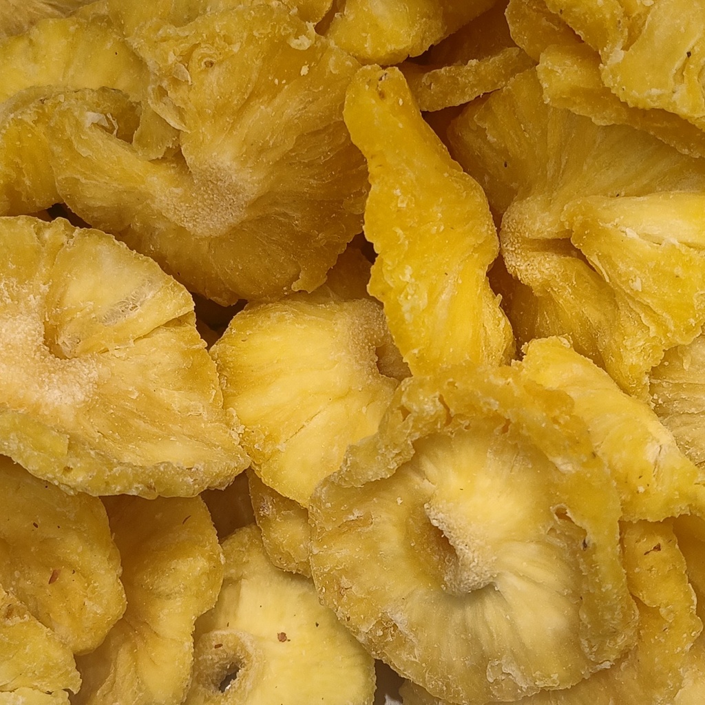 Pineapple cubes
